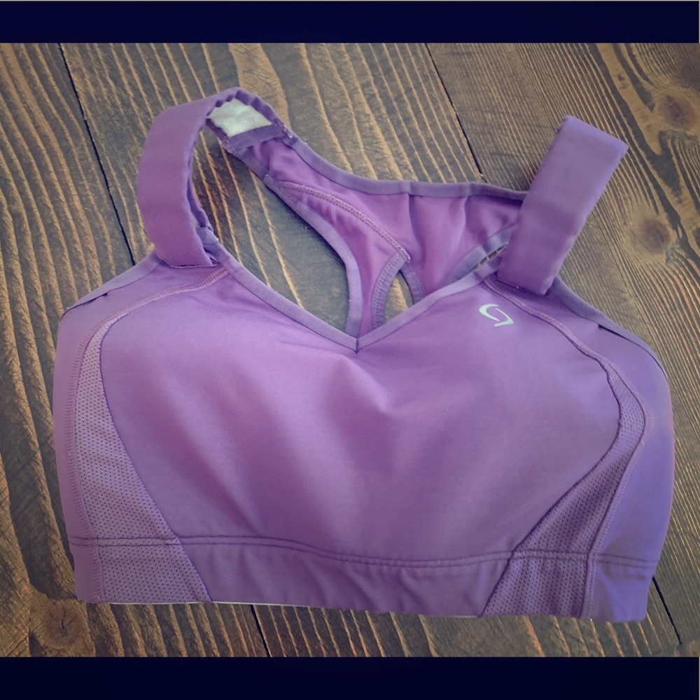 Moving Comfort Juno sports bra 32DD